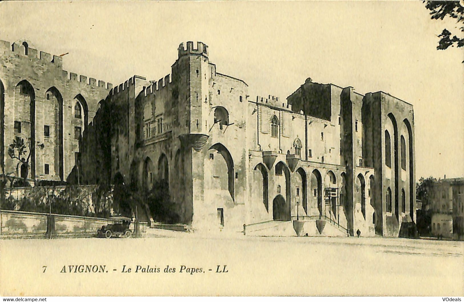 034 291 - CPA -  France (84) Vaucluse - Avignon - Le Palais Des Papes - Avignon (Palais & Pont)