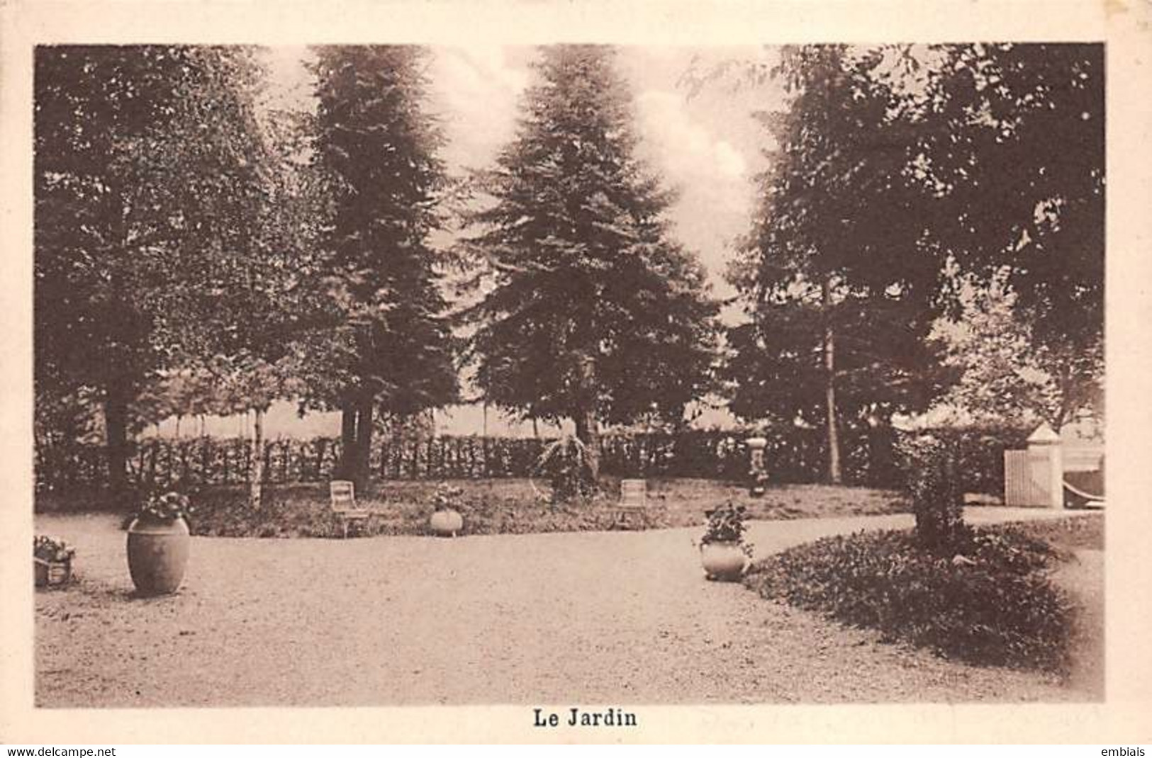 74 - DOUVAINE - Colonie Sanitaire "La  Prairie"  Le Jardin - Douvaine