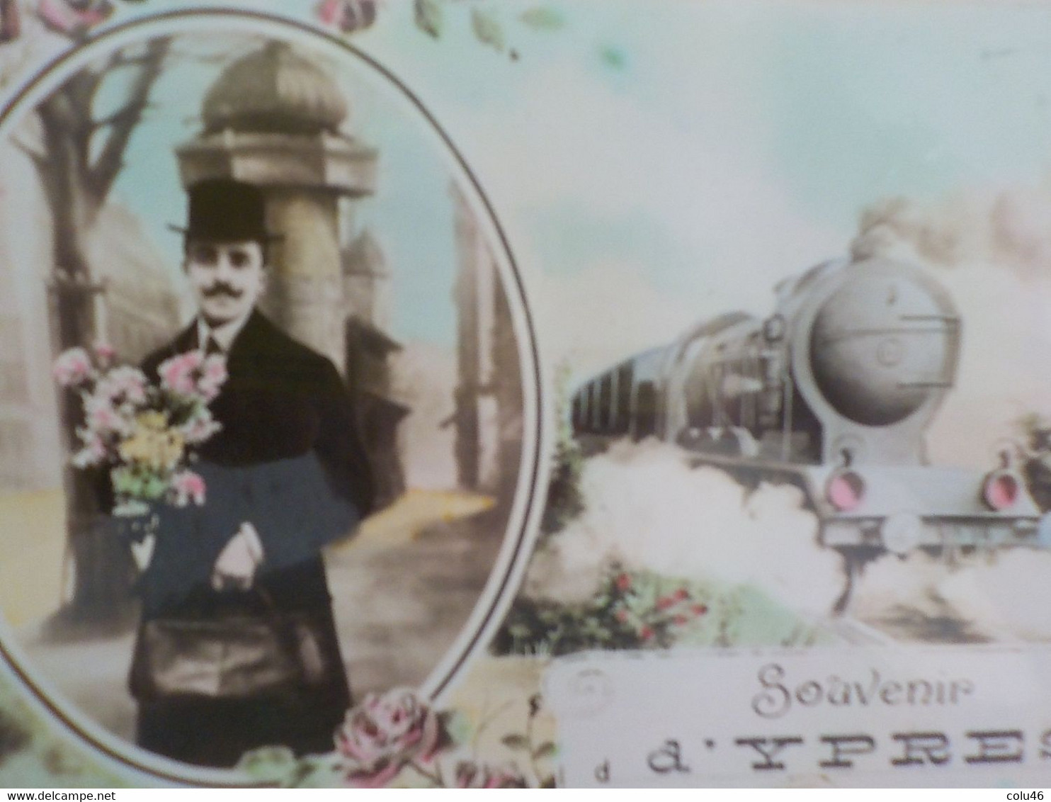 1910 CP Souvenir D' Ypres Ieper Locomotive Amoureux Avec Un Bouquet - Ieper