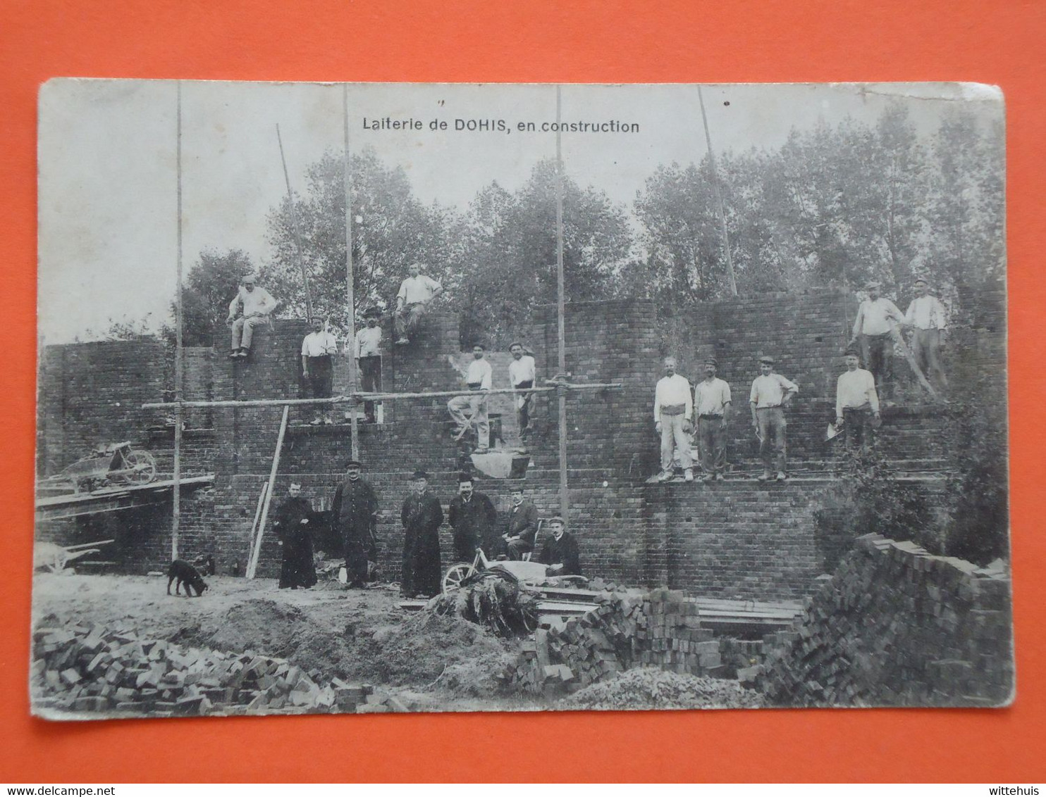 02 Aisne   Laon  Dohis    Laiterie De Dohis , En Construction    ( 2 Scans ) - Laon