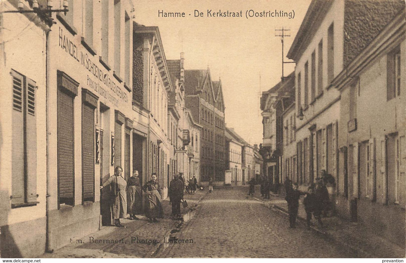 HAMME - De Kerkstraat (Oostrichting) - Hamme