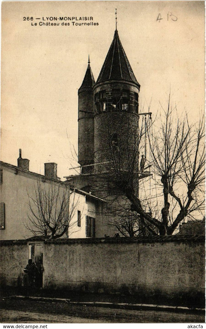 CPA AK LYON MONPLAISIR. Le Chateau Des Tournelles (443191) - Lyon 8