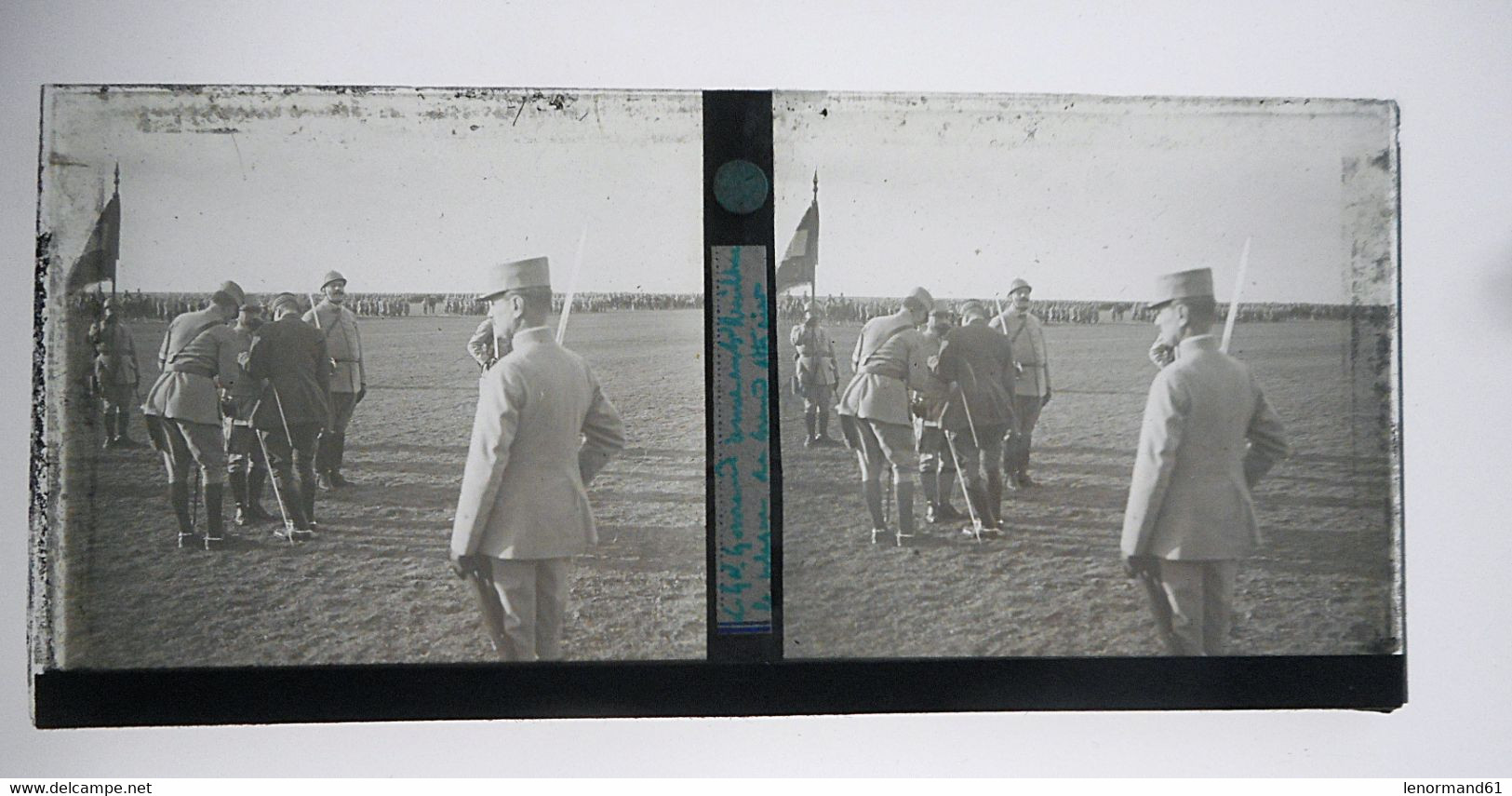 PHOTO AMATEUR SUR PLAQUE DE VERRE STEREO GUERRE 14 / 18 GENERAL GOURAUD REMISE DE MEDAILLE CHAMP DE BATAILLE - 1914-18