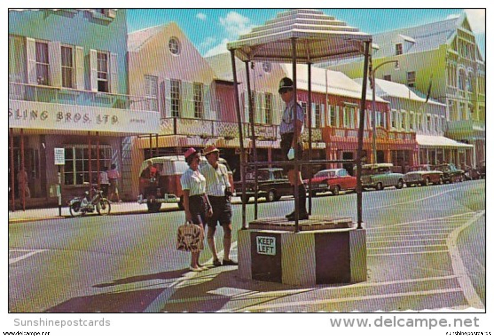 Bermuda Hamilton Policeman At Heyl's Corner Front Street 1967 - Bermuda