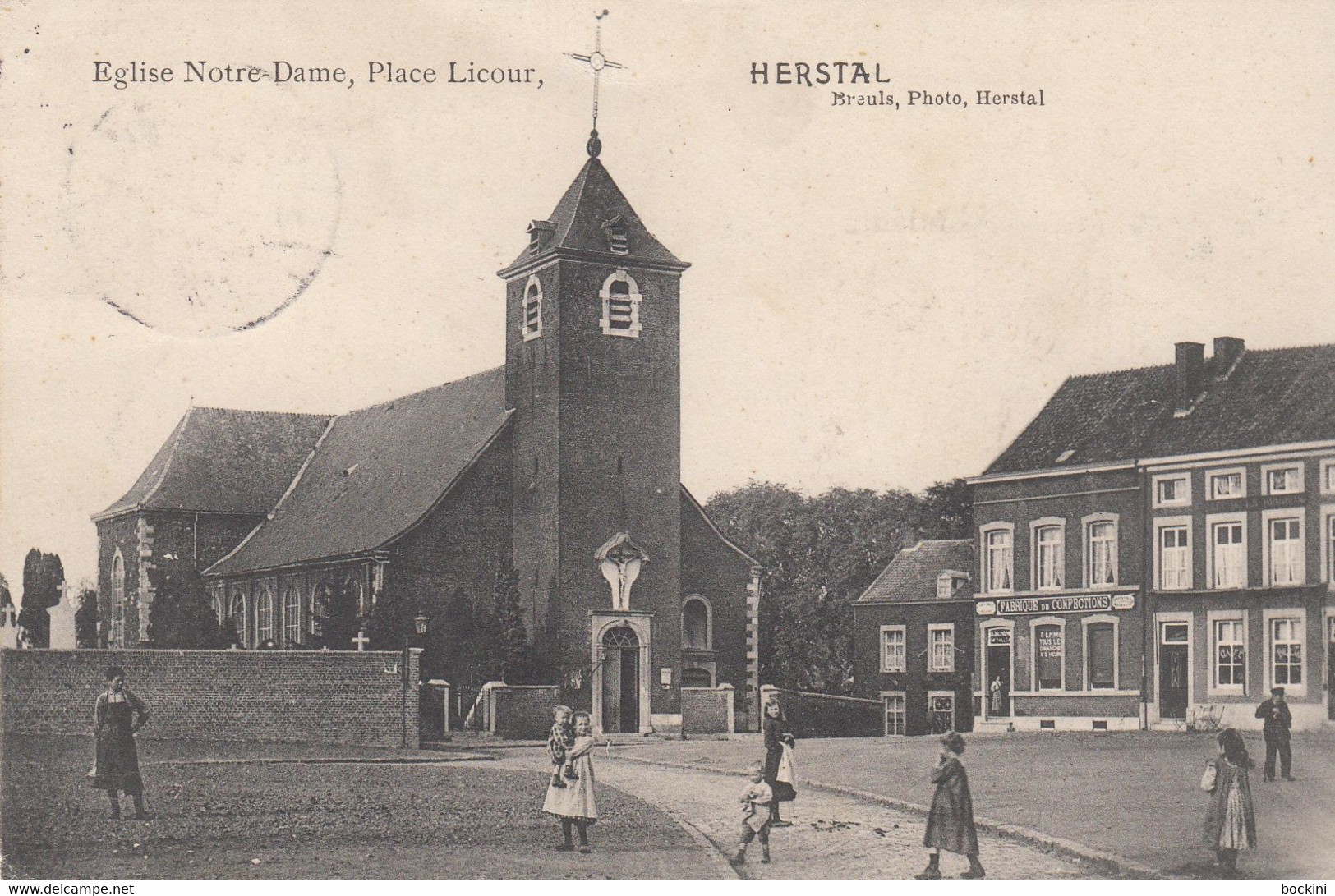 Herstal - Eglise Notre-Dame - Place Licour -  Très Belle Carte Animée - état Voie Scan. - Herstal