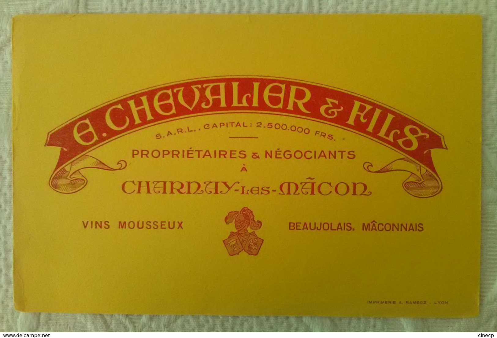 BUVARD PUBLICITAIRE ALCOOL CHEVALIER & FILS PROPRIETAIRES NEGOCIANTS CHARNAY LES MACON VINS BEAUJOLAIS  ILLUSTRATEUR - Schnaps & Bier