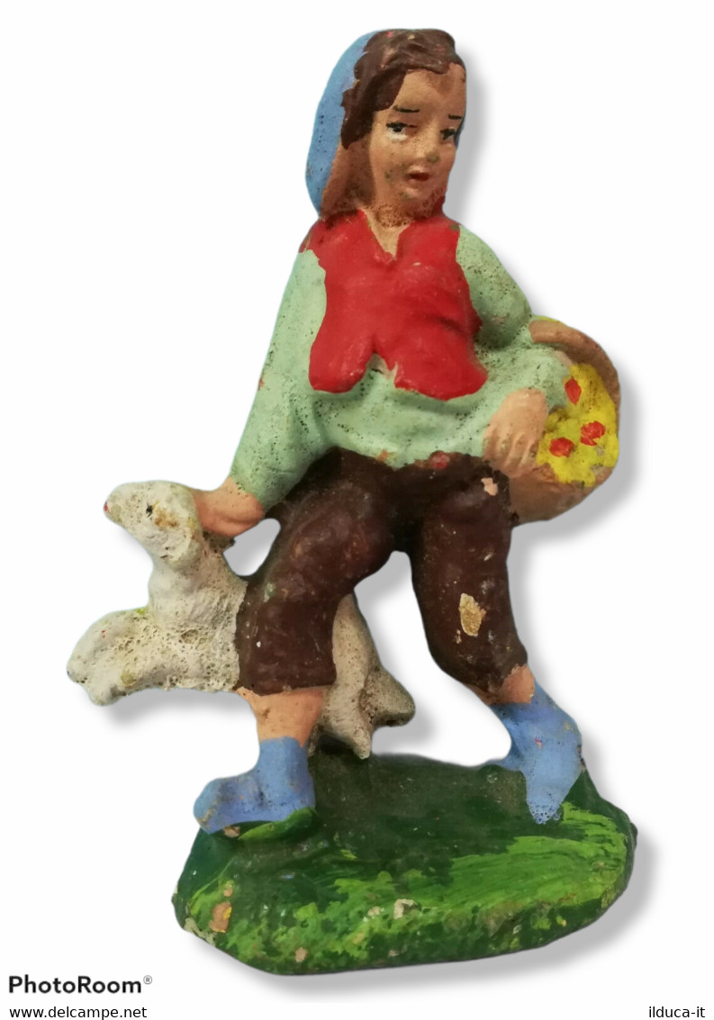 35913 Pastorello Presepe - Statuina In Pasta - Bambino Con Agnello E Frutta - Nacimientos - Pesebres