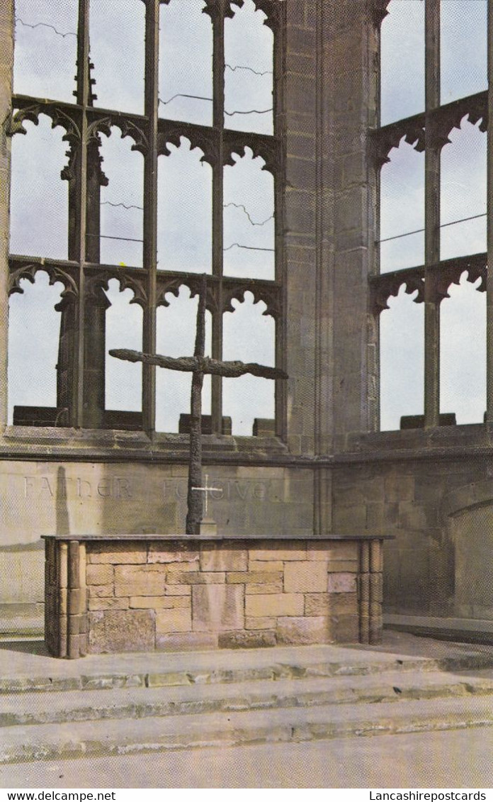 Postcard Coventry Cathedral The Altar My Ref B14536MD - Coventry