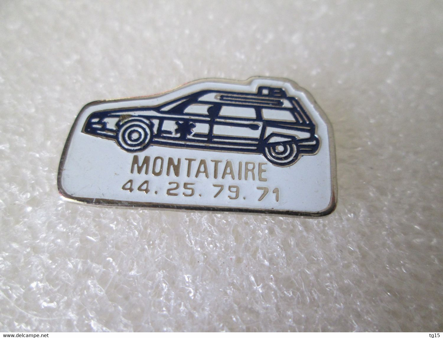 PIN'S   CITROEN  CX   AMBULANCES    MONTATAIRE - Citroën