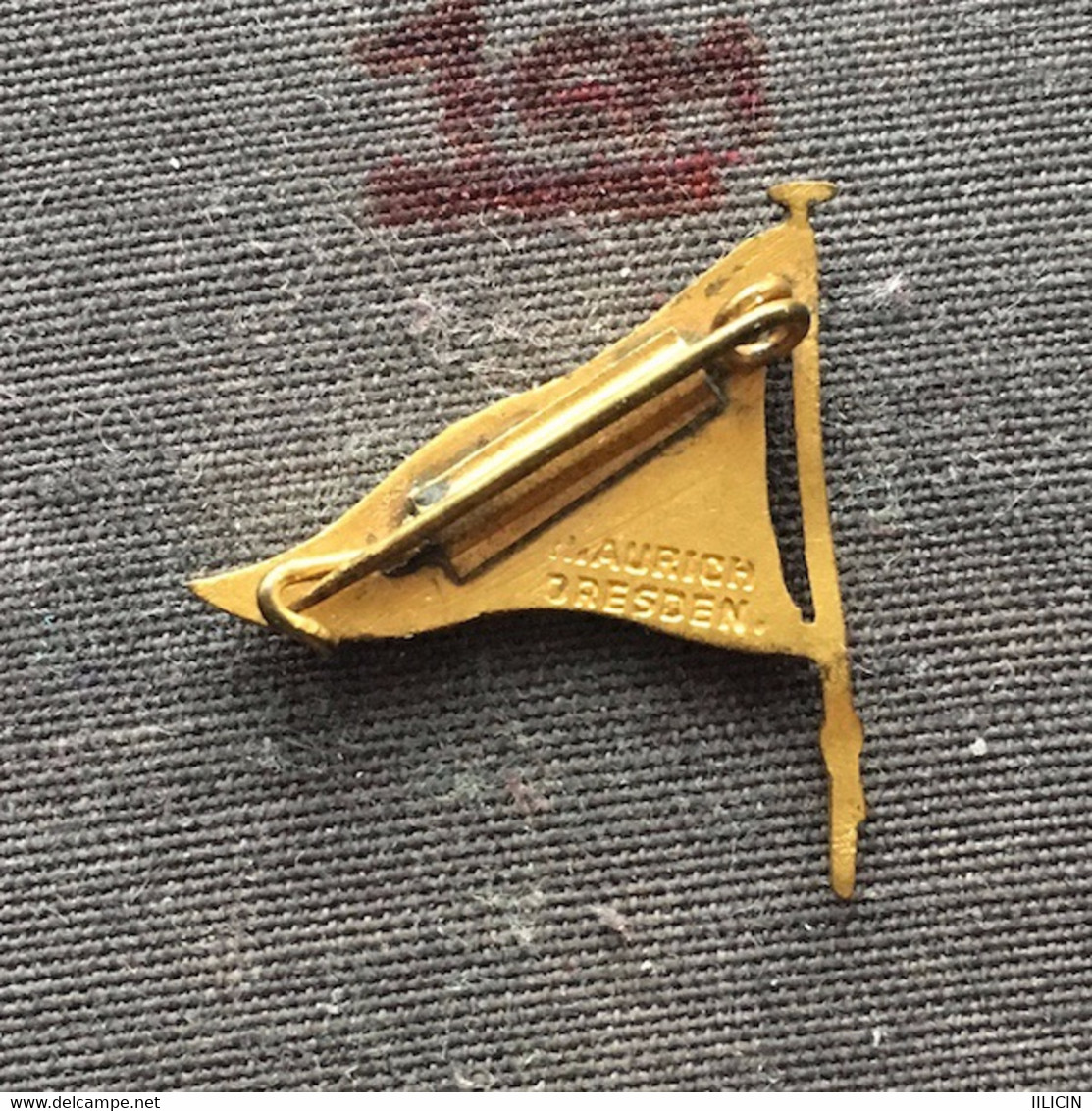 Badge Pin ZN006407 - UFO Rowing / Kayak / Canoe Germany - Canottaggio