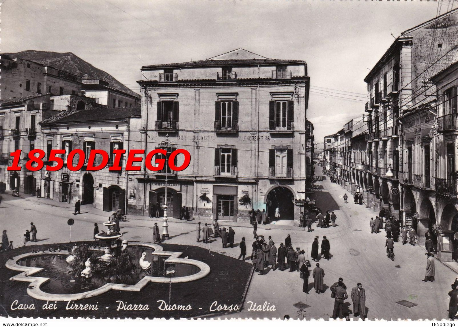 CAVA DEI TIRRENI - PIAZZA DUOMO - CORSO ITALIA F/GRANDE  VIAGGIATA 1956? ANIMAZIONE - Cava De' Tirreni