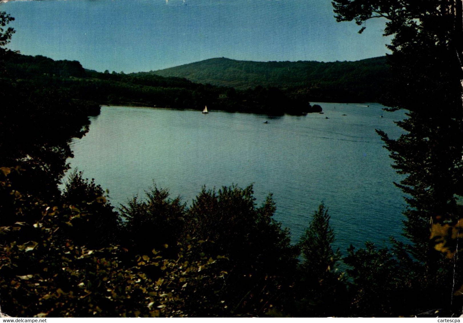 Angles La Raviege Le Lac De Raviege 1980    CPM Ou CPSM - Angles