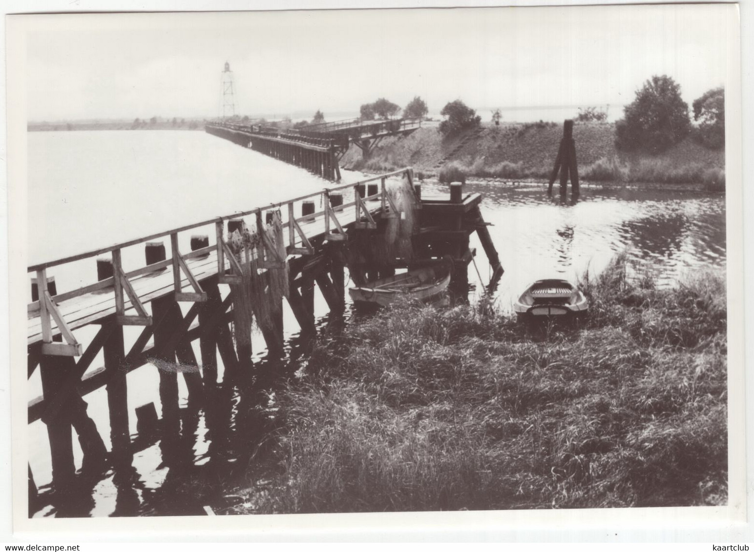 Lemmer, Buitenhaven Met Vuurtoren - (Friesland, Nederland) - Lemmer