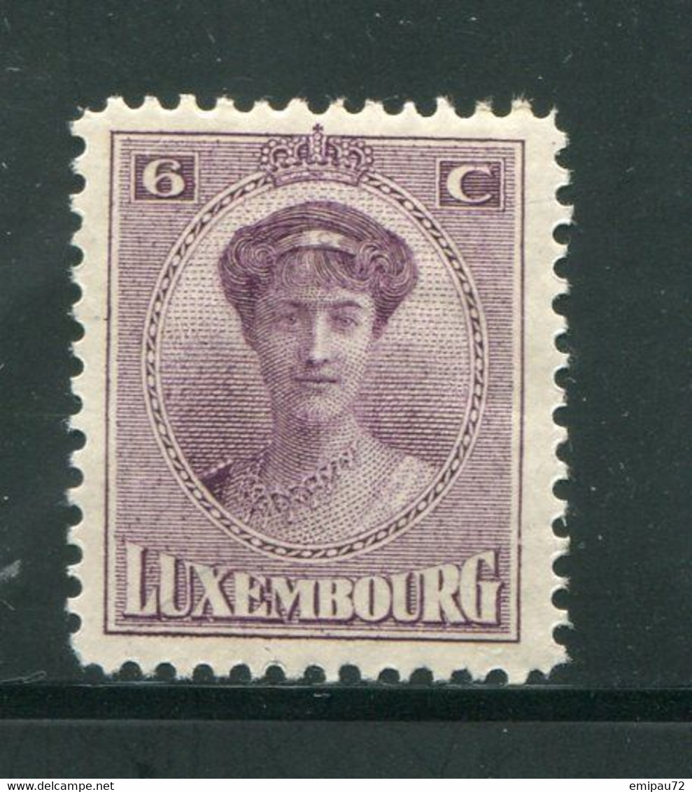 LUXEMBOURG- Y&T N°121- Neuf Avec Charnière * - 1921-27 Charlotte Voorzijde