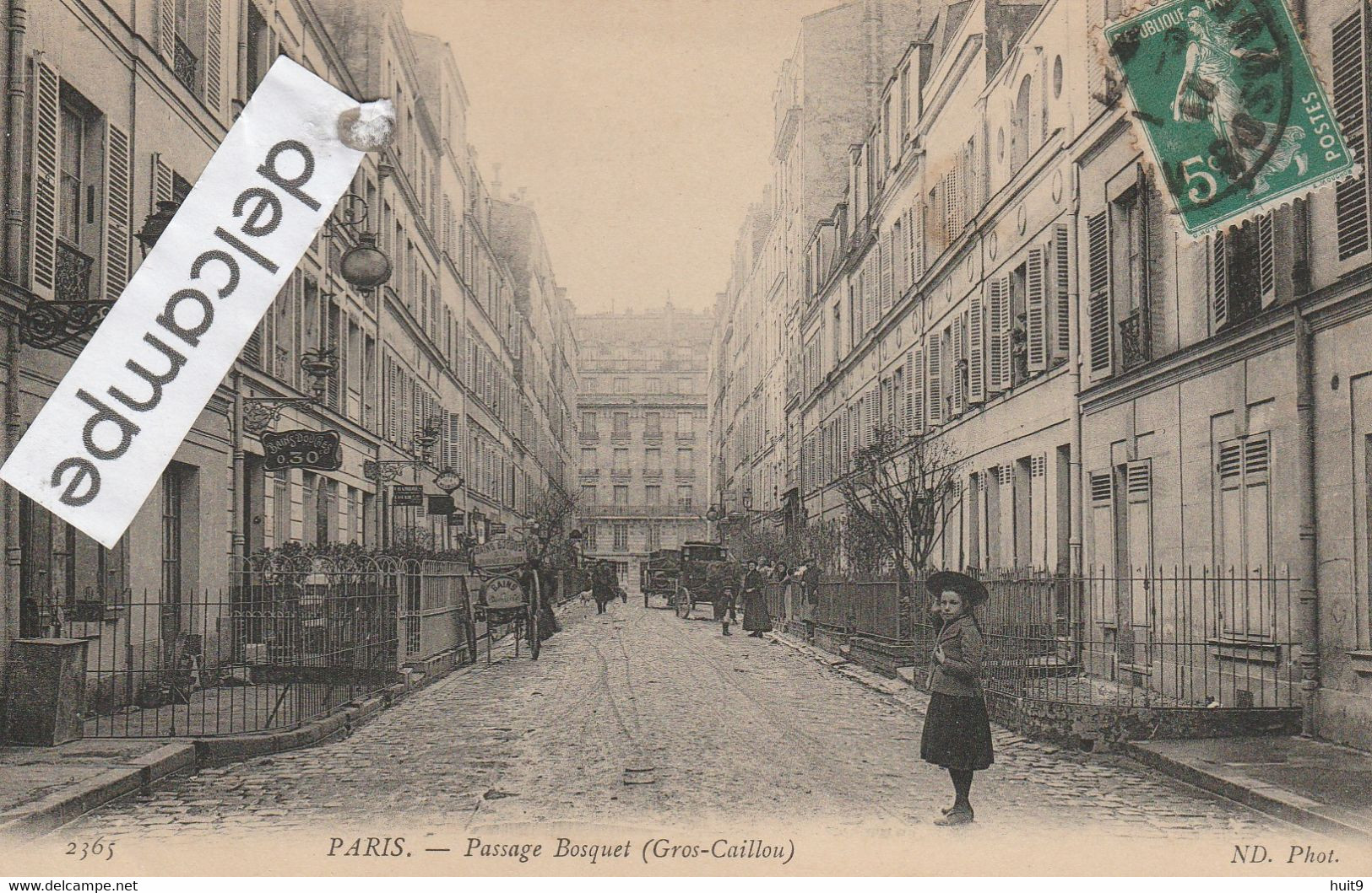 PARIS 7éme : Passage Bosquet (Gros Caillou),Bains-Douches "Bosquet",animée. - Arrondissement: 07