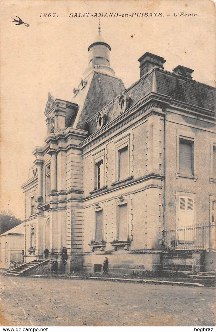 SAINT AMAND EN PUISAYE      ECOLE - Saint-Amand-en-Puisaye