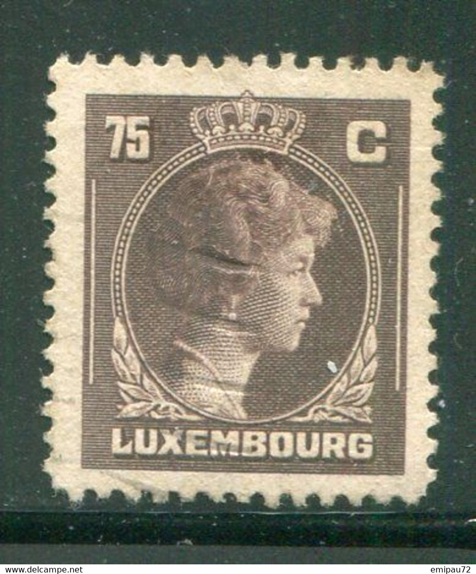 LUXEMBOURG- Y&T N°344- Oblitéré - 1944 Charlotte Rechtsprofil