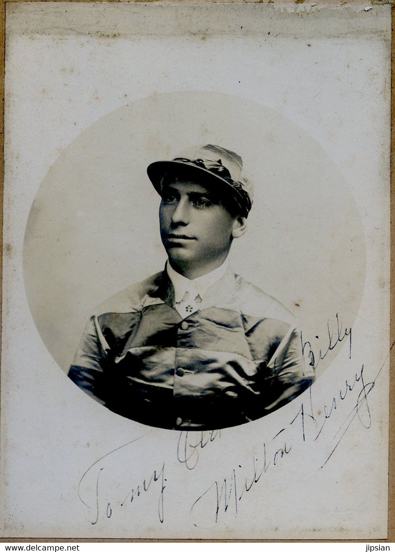 Photo Originale Et Rare Autographe Manuscrit De Milton Henry Jockey Américain Photographe Dubosq Chantilly  Spt21 - Andere & Zonder Classificatie