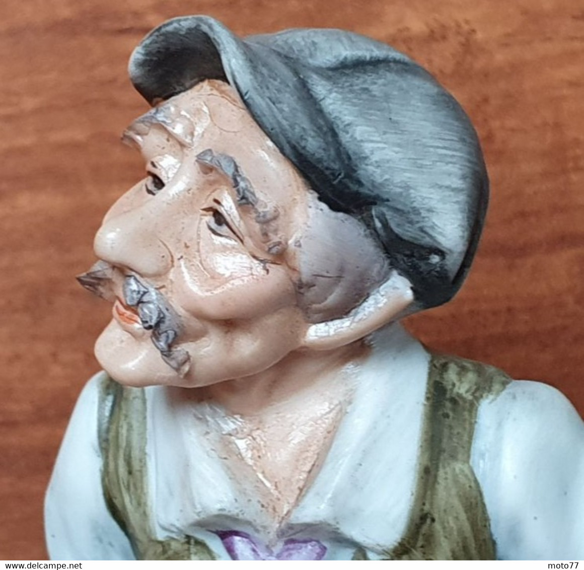 Buveurs Au Bistro - Hommes - Bouteille De Vin Brioche Casquette Chapeau - STATUETTE - Très Bon état - Vers 1980 - Sonstige & Ohne Zuordnung