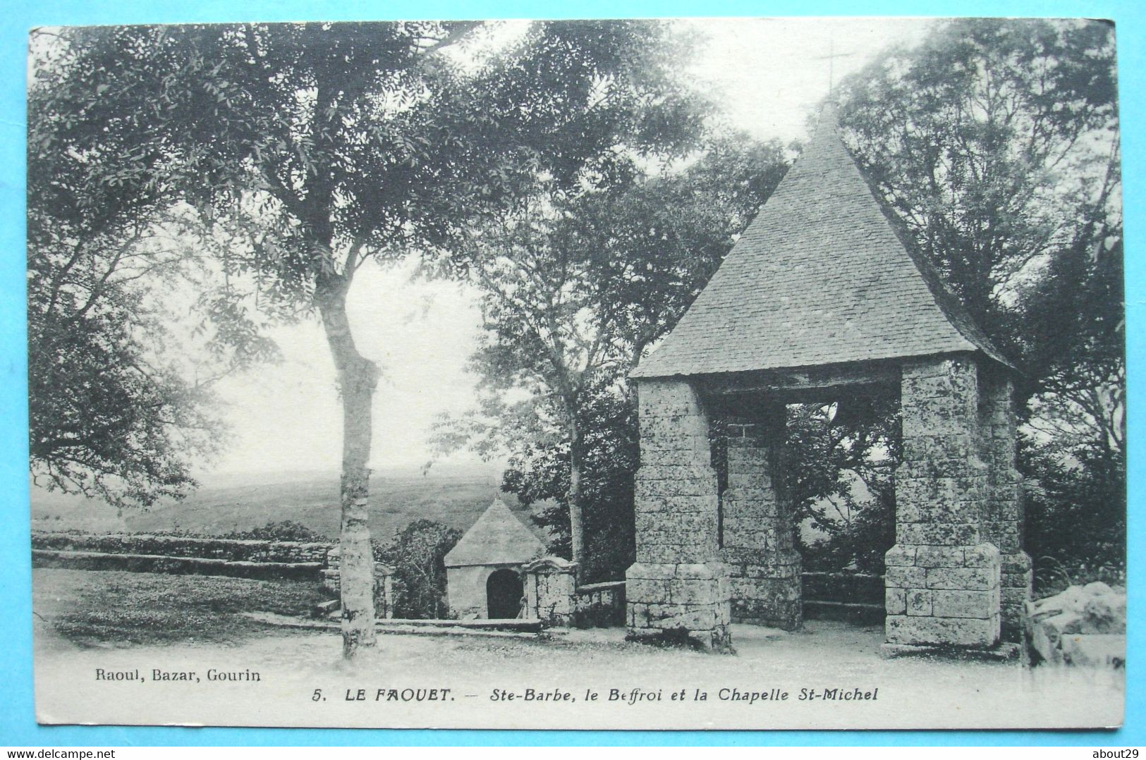 CPA 56 LE FAOUET - RARE -  Sainte Barbe, Le Beffroi, La Chapelle - Edit. Raoul à Gourin - Réf. J 45 - Faouët