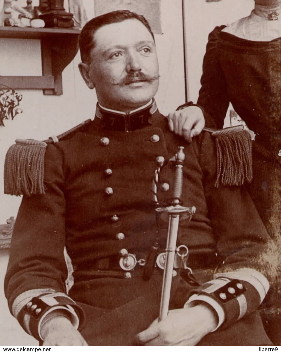 Officier Militaire Avec Sabre à AVIGNON ?! - Photo C.1906 7e Régiment D Infanterie - Coloniale ? - War, Military