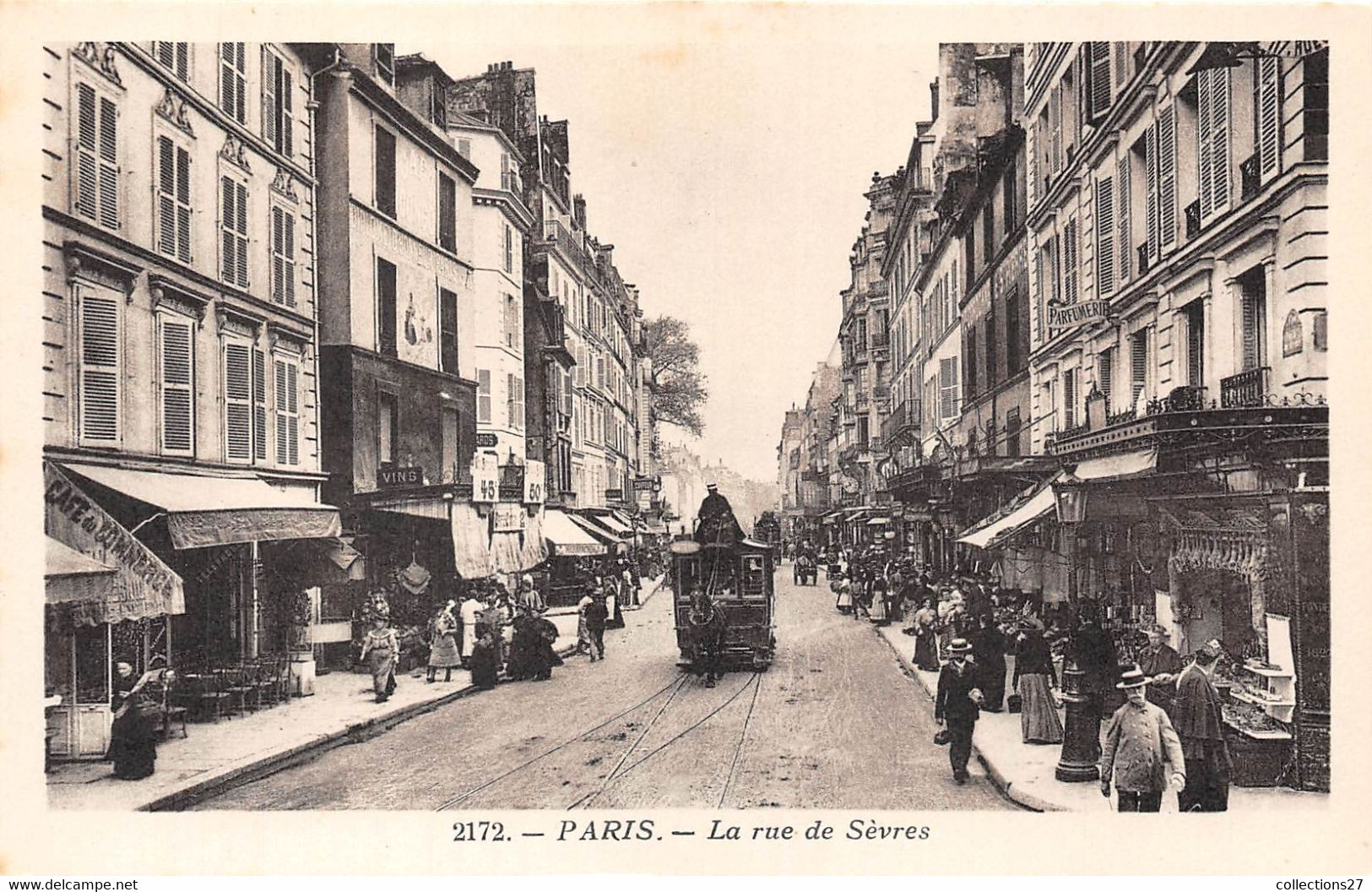 PARIS-LA RUE DE SEVRES - Arrondissement: 06