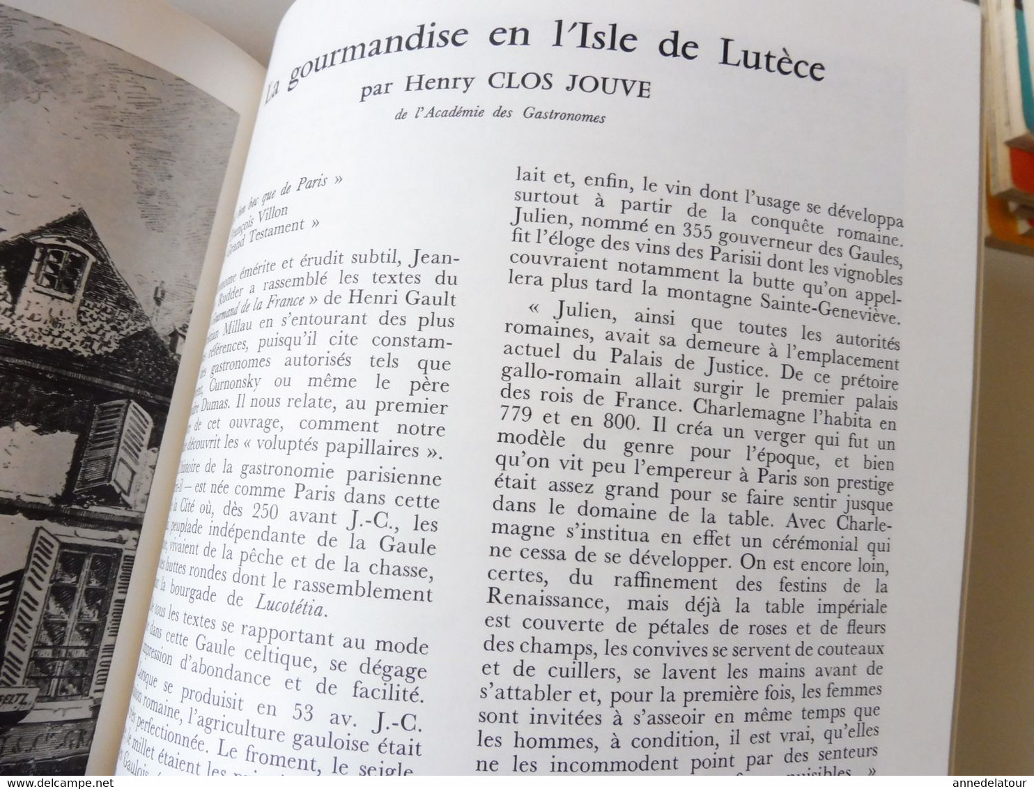 PARIS 1975 LA FRANCE À TABLE:Notre-Dame-de-Paris ;Le berceau de Paris; Le cœur du Paris de jadis; Gourmandises de Lutèce