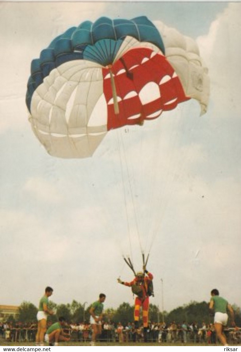 PARACHUTISME DE PRECISION - Paracaidismo