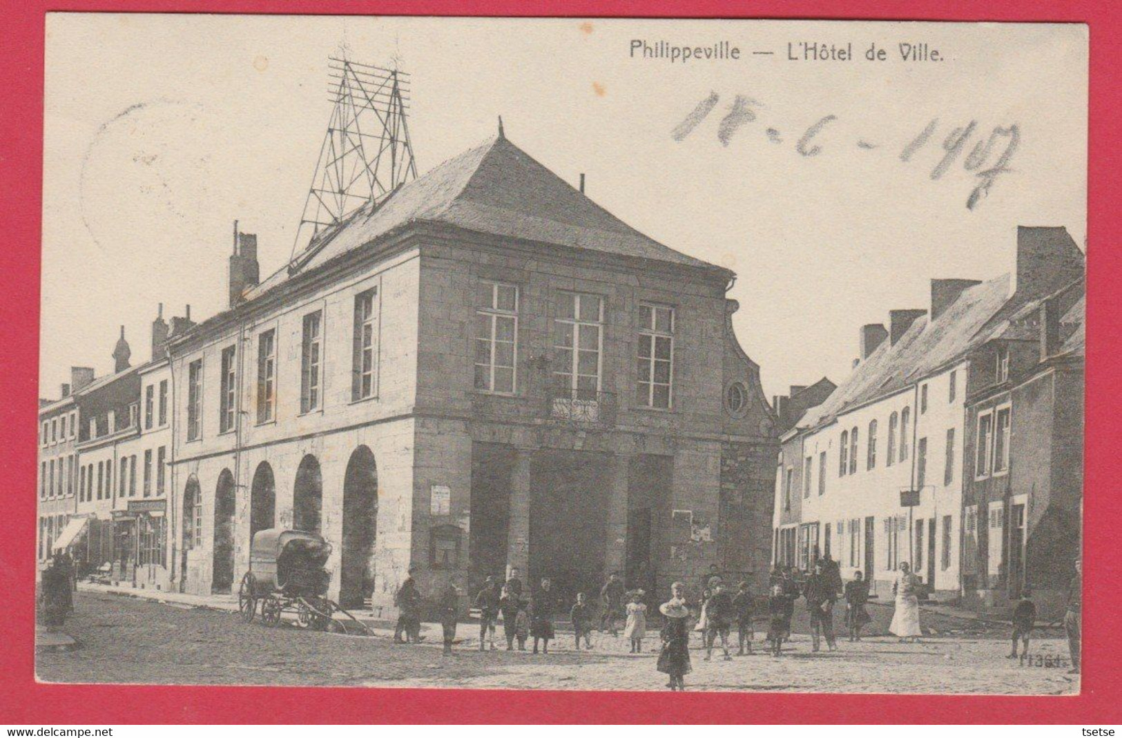 Philippeville - L'Hôtel De Ville ... Belle Animation - 1907 ( Voir Verso ) - Philippeville