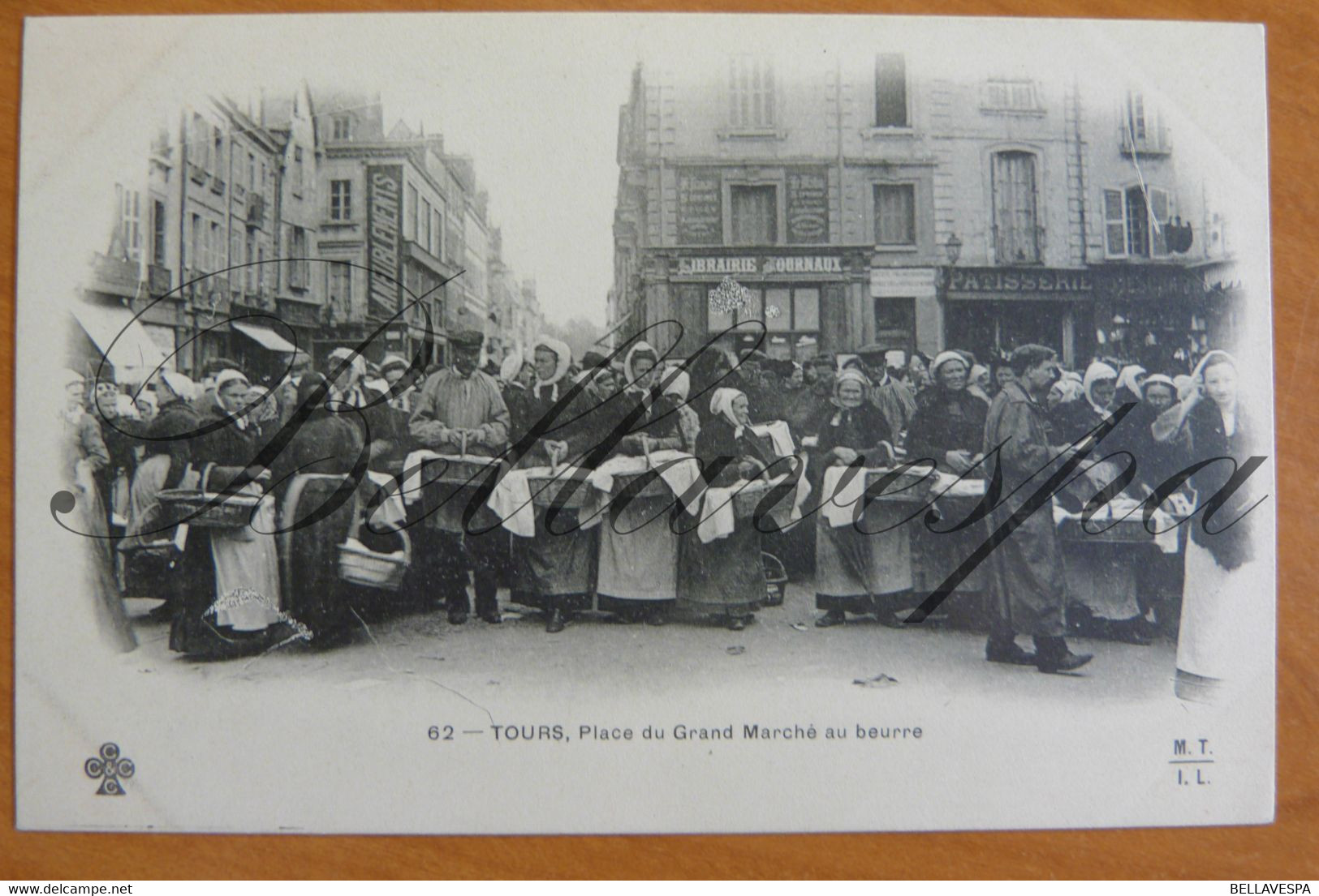 Tours N°62 PLace Du Grand Marché Au Beurre.Botermarkt. - Marchés