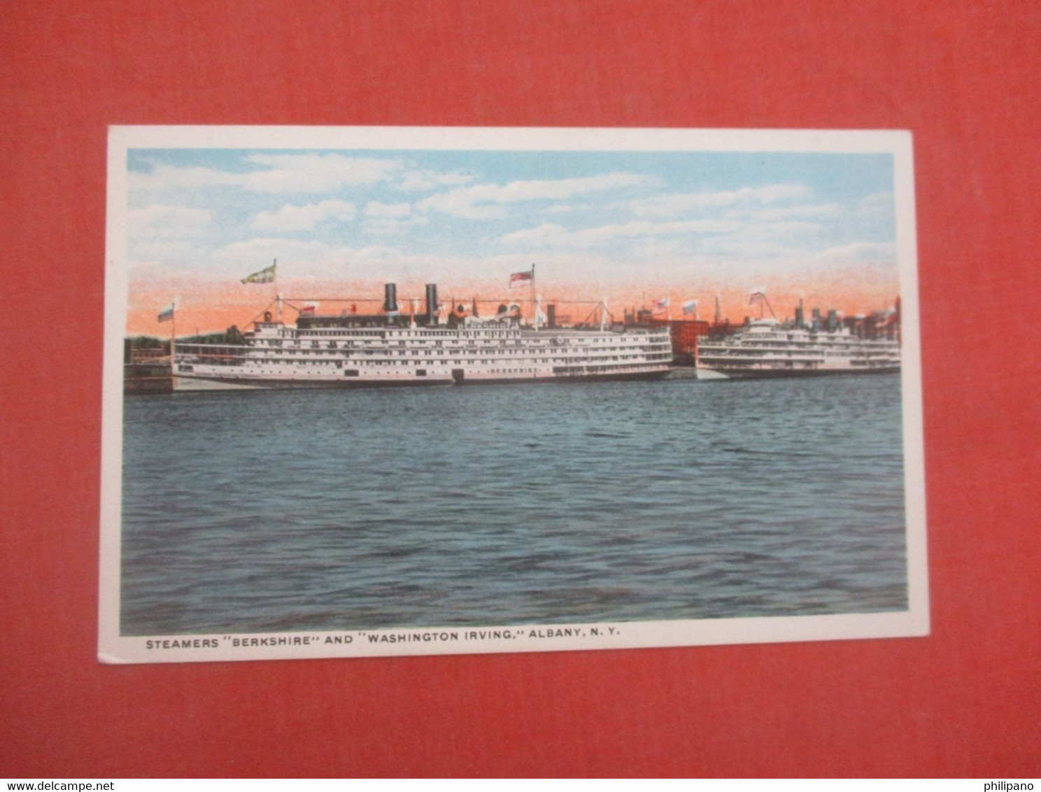 Steamer Berkshire  & Washington Irving  Albany NY    Ref 5165 - Passagiersschepen