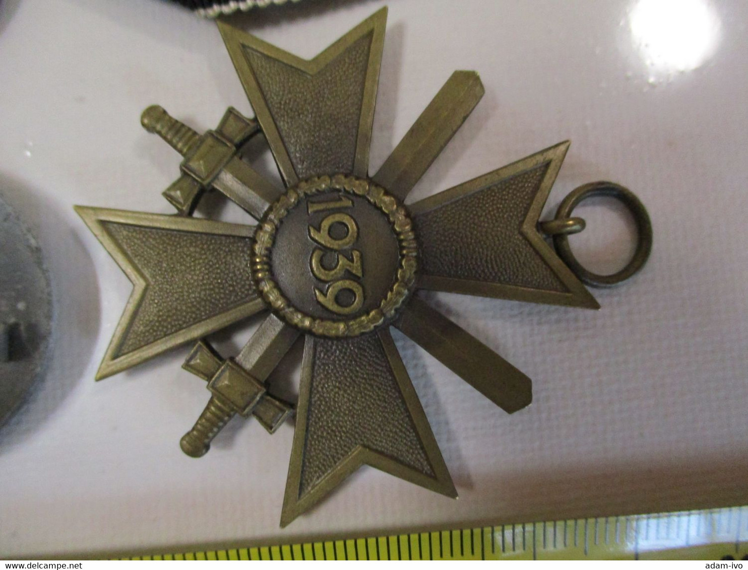 KVK Kriegsverdienstkreuz,+ 1. Oktober 1938 Sudeten Medaille, + Reichsarbeitsdienst Frauen - Duitsland