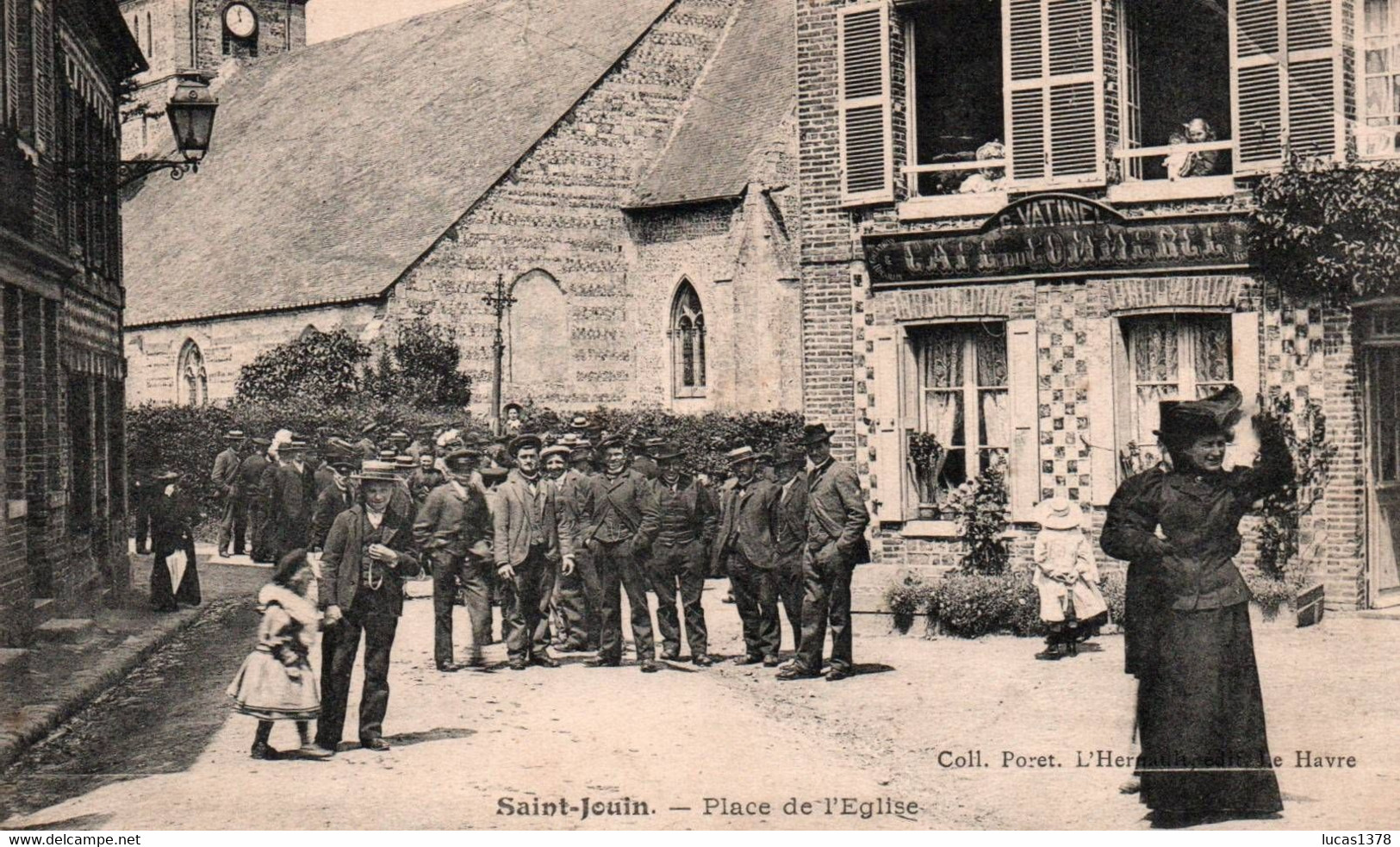 79 / SAINT JOUIN / PLACE DE L EGLISE / RARE ET TRES BELLE CARTE ANIMEE ++ - Saint Jouin De Marnes