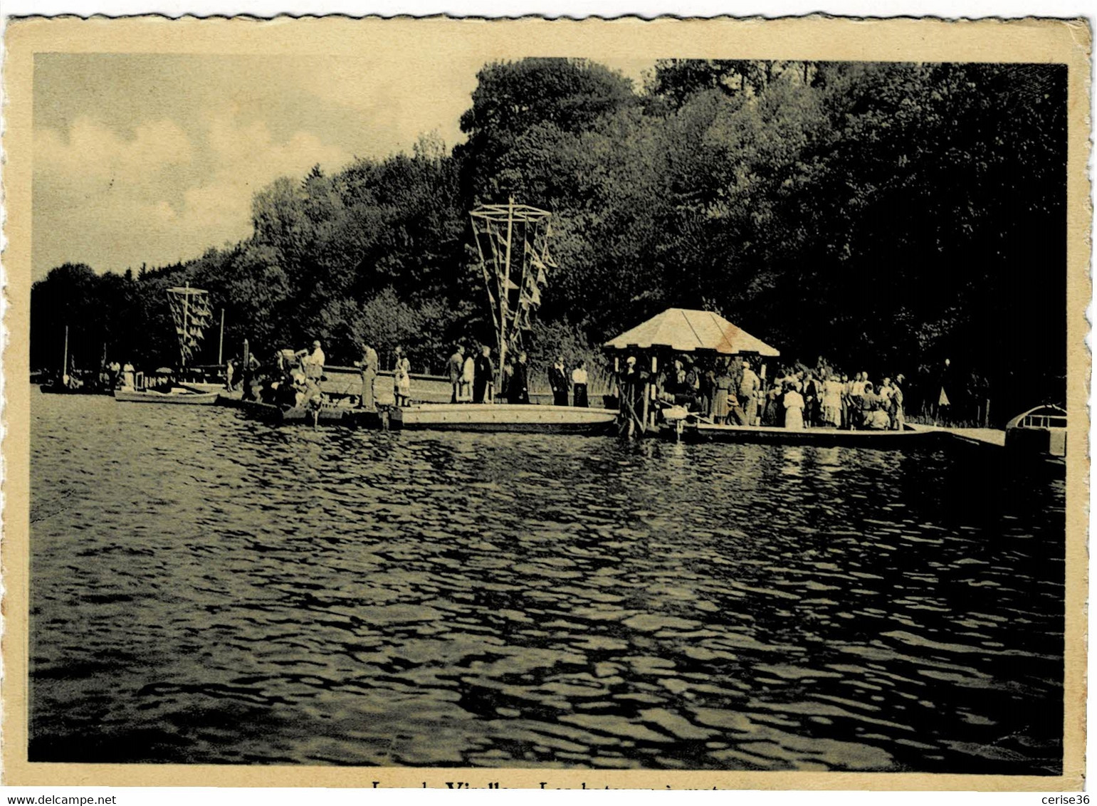 Lac De Virelles Les Bateaux à Moteur Circulée En 1953 - Chimay