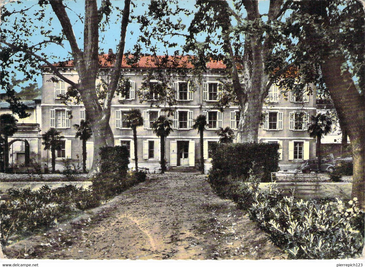 84 - Beaumes De Venise - Hôtel Du Château - La Façade Et Le Parc - Beaumes De Venise