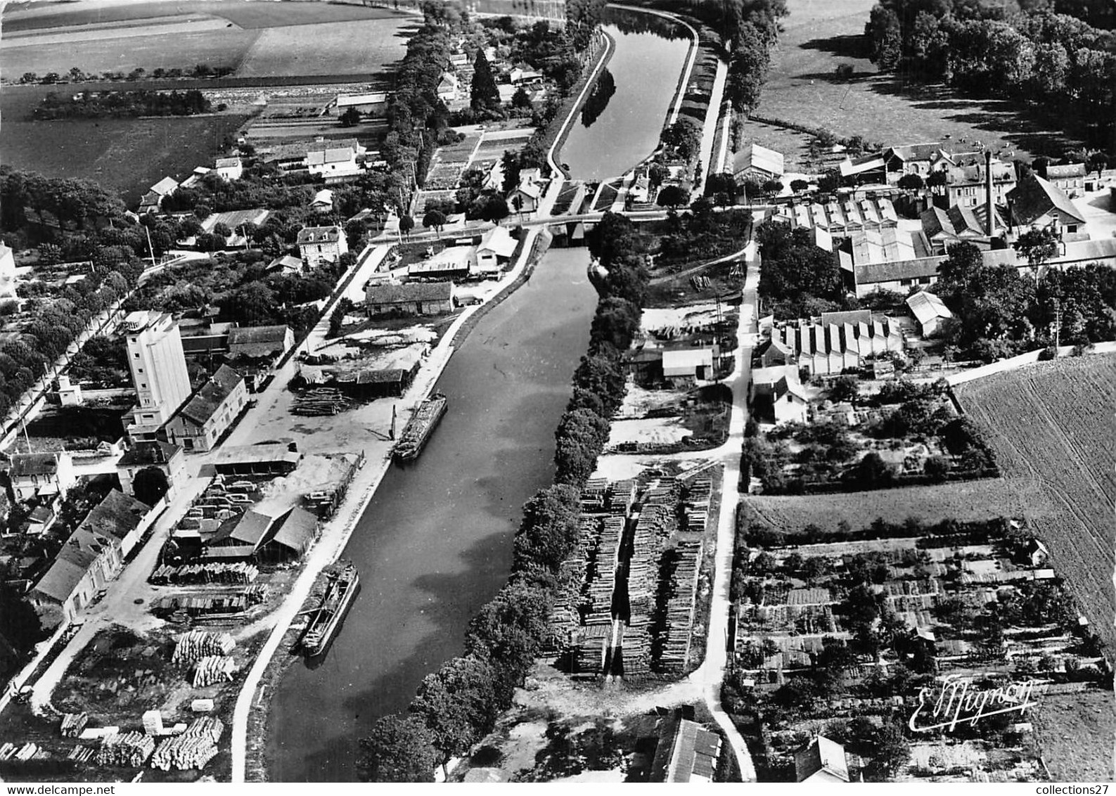 89-TONNERRE- VUE AERIENNE DU PORT - Tonnerre