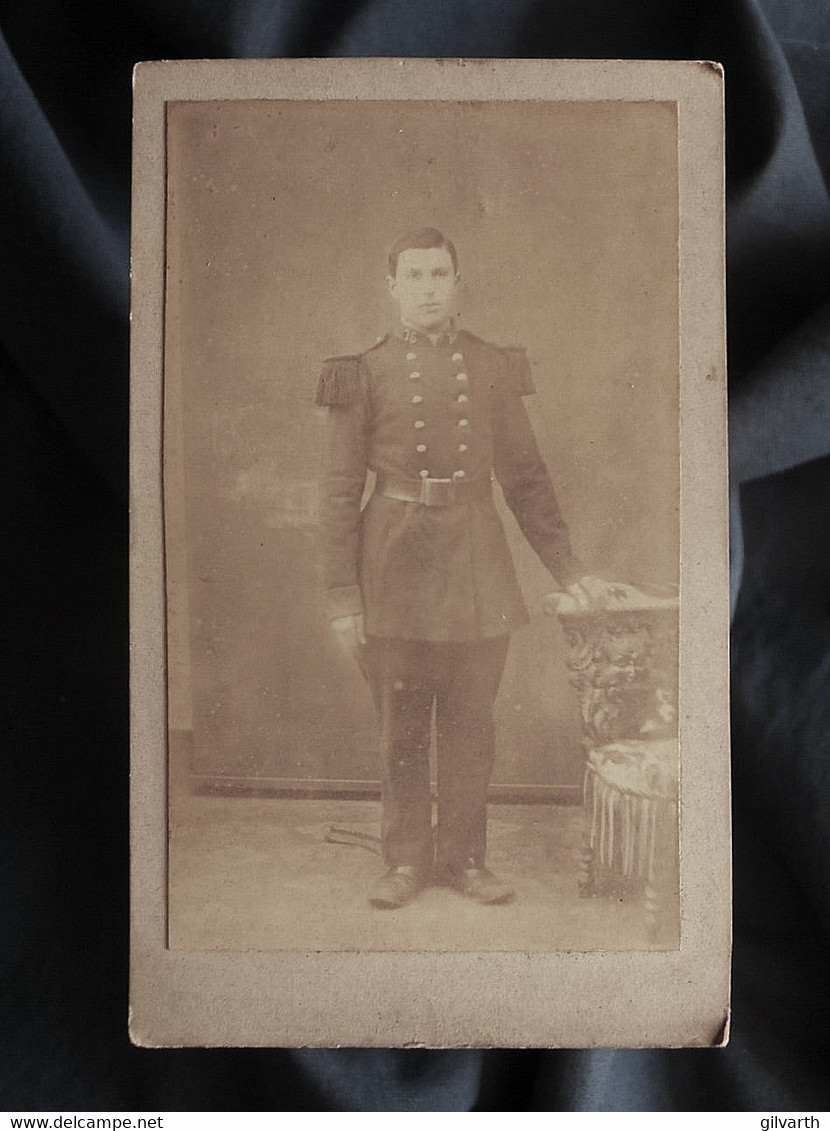 Photo CDV Tomasi à Orléans - Militaire, Soldat En Pied Du 76e D'infanterie, Circa 1880 L564A - Anciennes (Av. 1900)