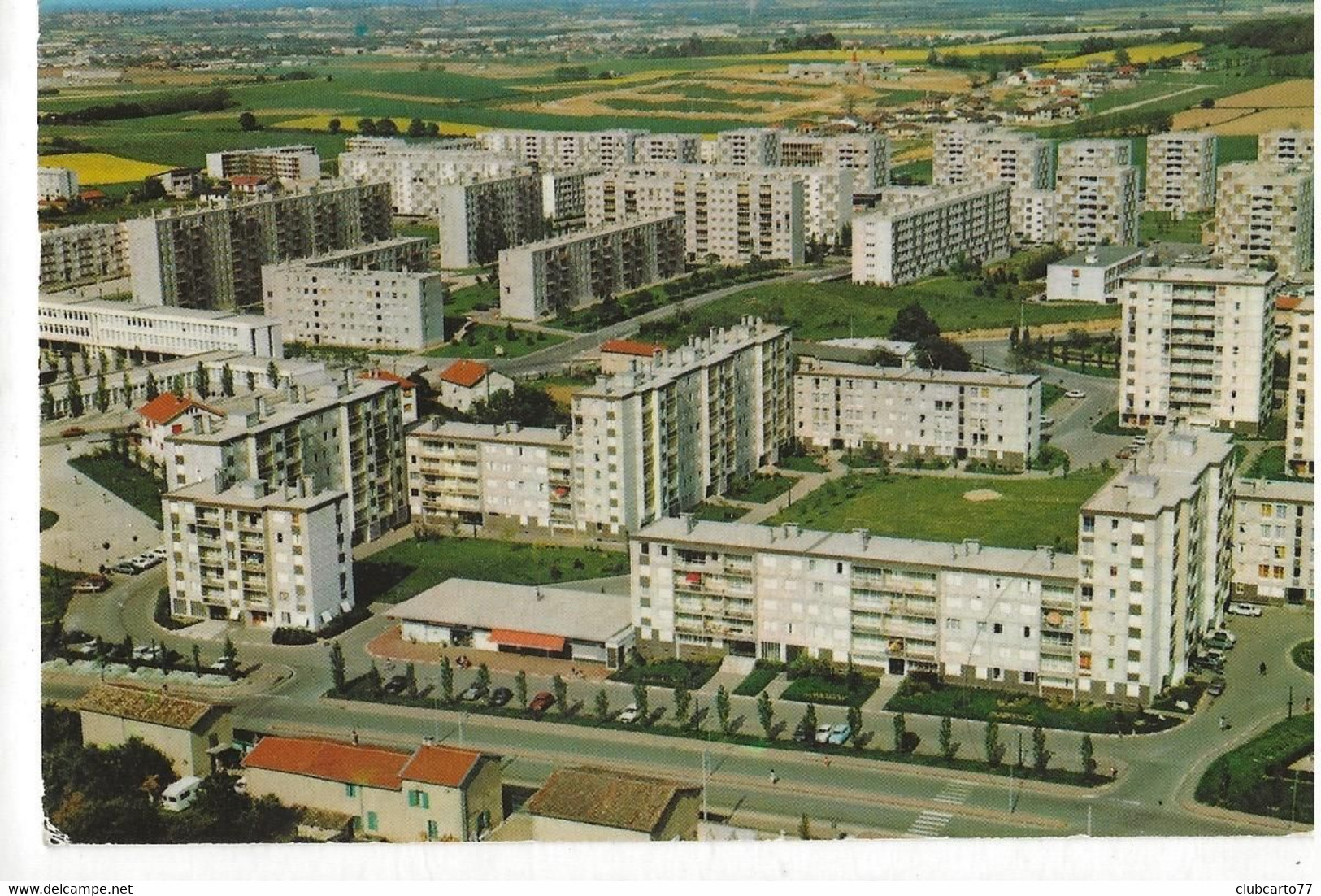 Saint-Priest (69) :Vue Aérienne Générale Sur Les Nouveaux Quartiers De Bel6air, Ménival Et La Cordière En 1986 GF. - Saint Priest