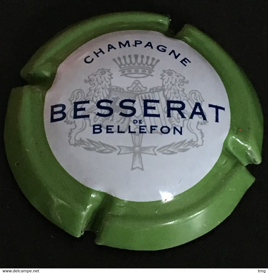 99 - 31 - Besserat De Bellefon (Contour Vert Pâle) Champagne Haut De Capsule Capsule De Champagne - Besserat De Bellefon