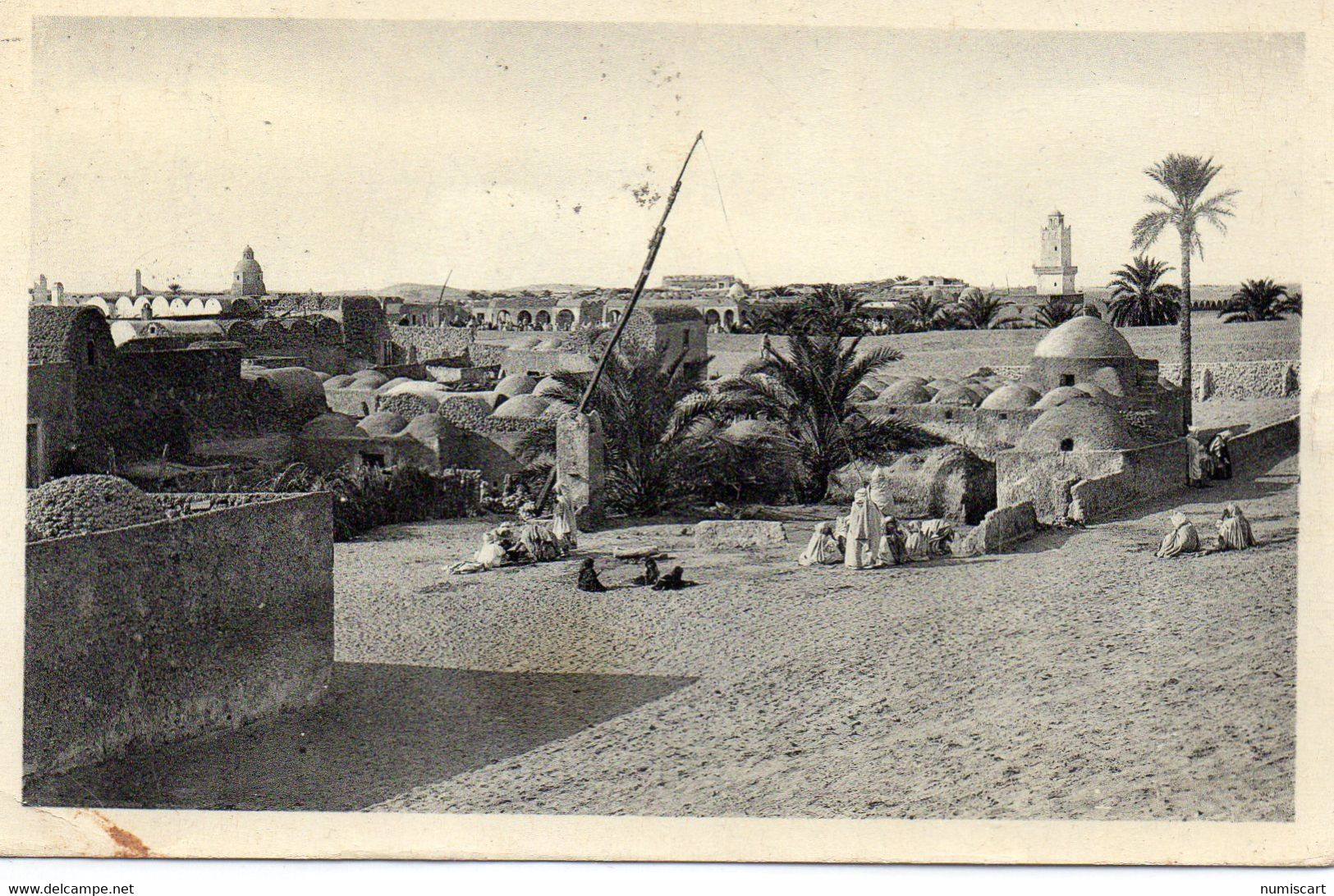 El-Oued Animée Puits à Bascule La Mosquée Des Ouled-Ahmed - El-Oued