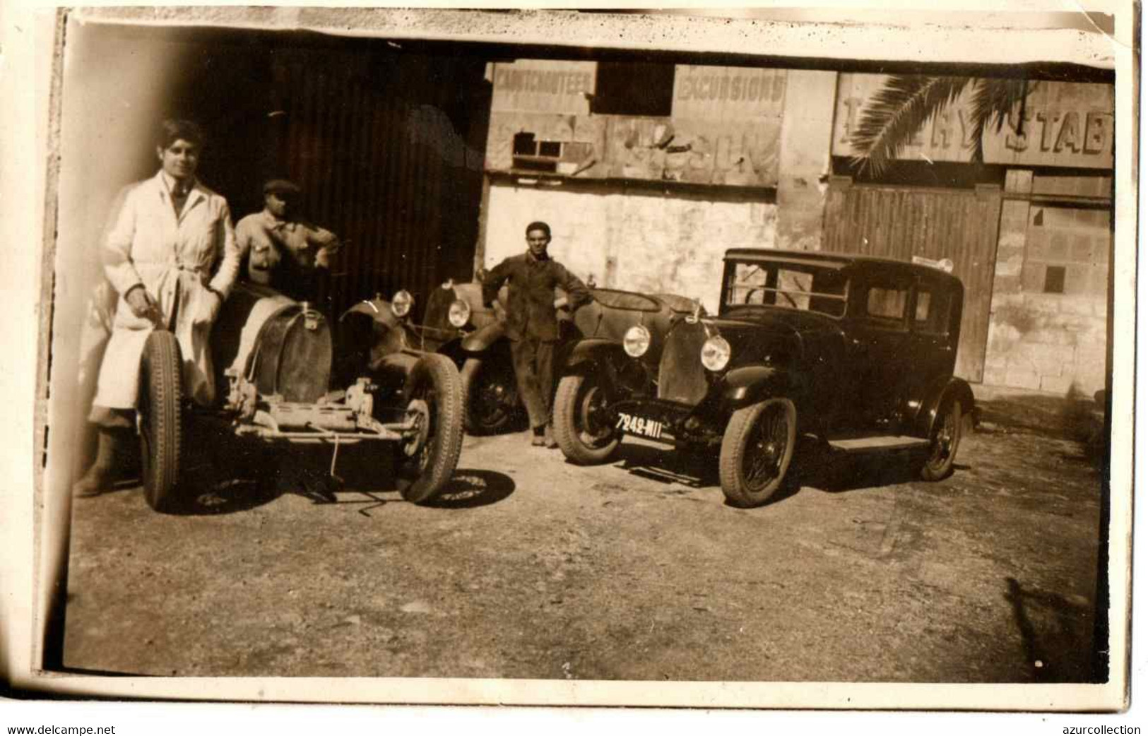 CPA PHOTO . VOITURES DE GRAND LUXE .INTERIEUR DU  GARAGE CAISSON .8 RUE RAPHAEL . CANNES .+ BUGATTI - Cannes