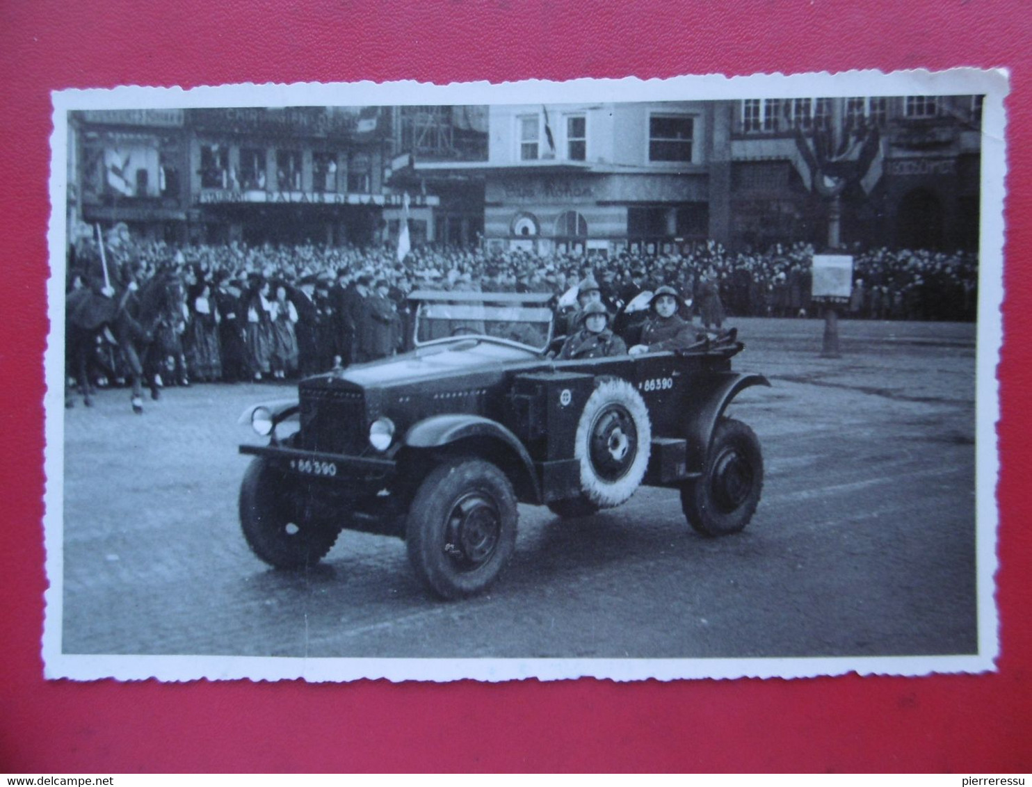 AUTOMOBILE JEEP ? MILITAIRES CARTE PHOTO - Other & Unclassified