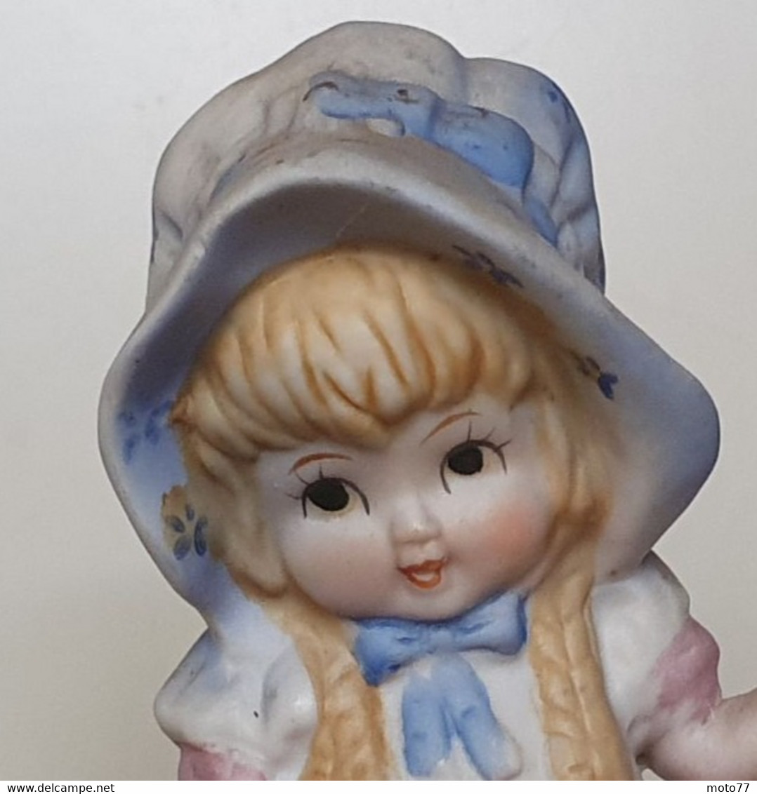 La Fillette à La Belle Robe - Enfant - Chapeau Couettes - STATUETTE - Bon état - 5G / Vers 1990 - Otros & Sin Clasificación