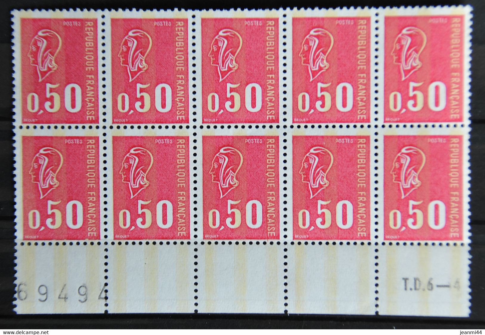 France 1971 - N°1664c** - Marianne De Béquet 50c Rouge - 3 Bandes De Phosphore - Bloc De 10, Bas De Feuille. - 1971-1976 Maríanne De Béquet