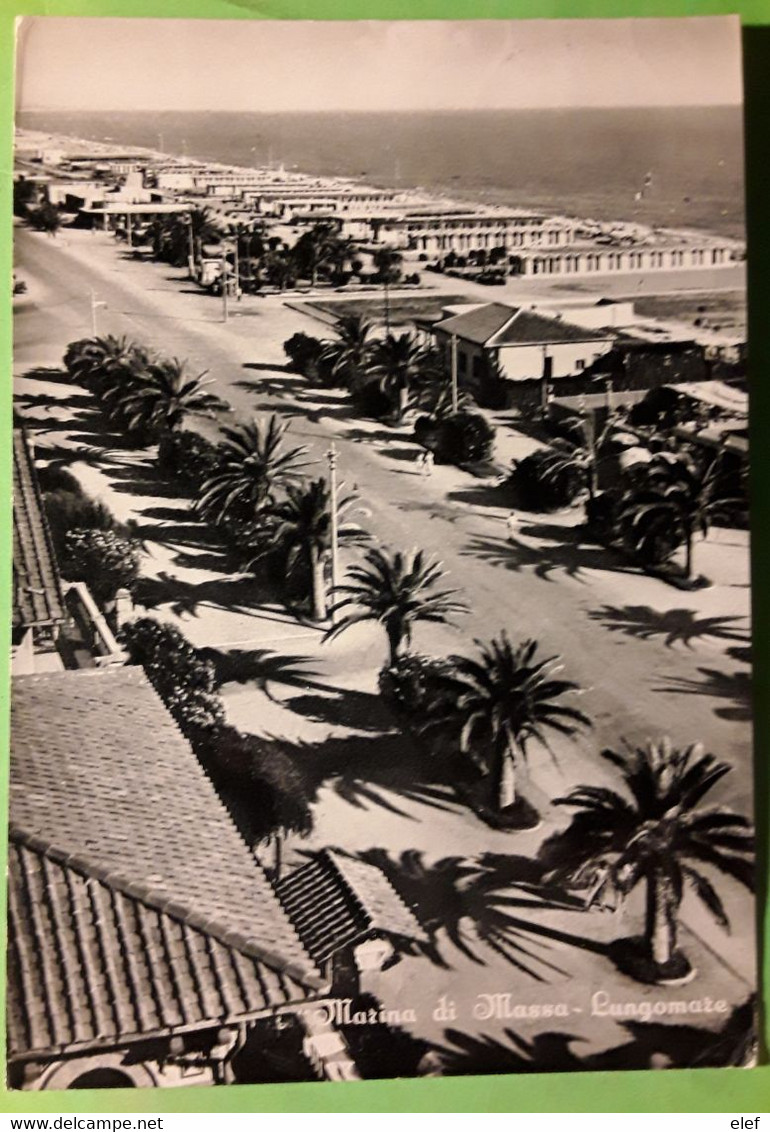 Marina Di MASSA, Toscana Italia,  Lungomare , Cachet MASSA CARRARA 1957 , TB - Massa