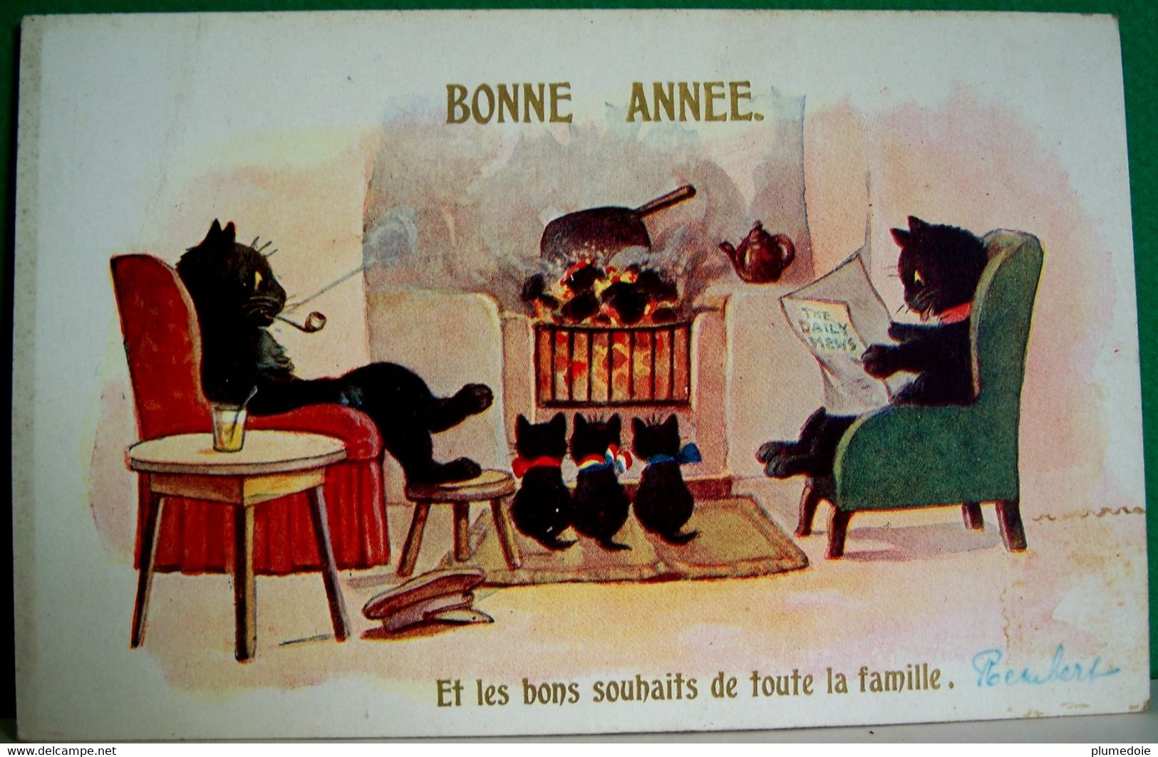 Cpa CHATS NOIRS Humanisés FAMILLE  CHAT AU COIN DU FEU . DRESSED BLACK CAT FAMILY  . KITTEN . KATZE OLD PC - Animaux Habillés