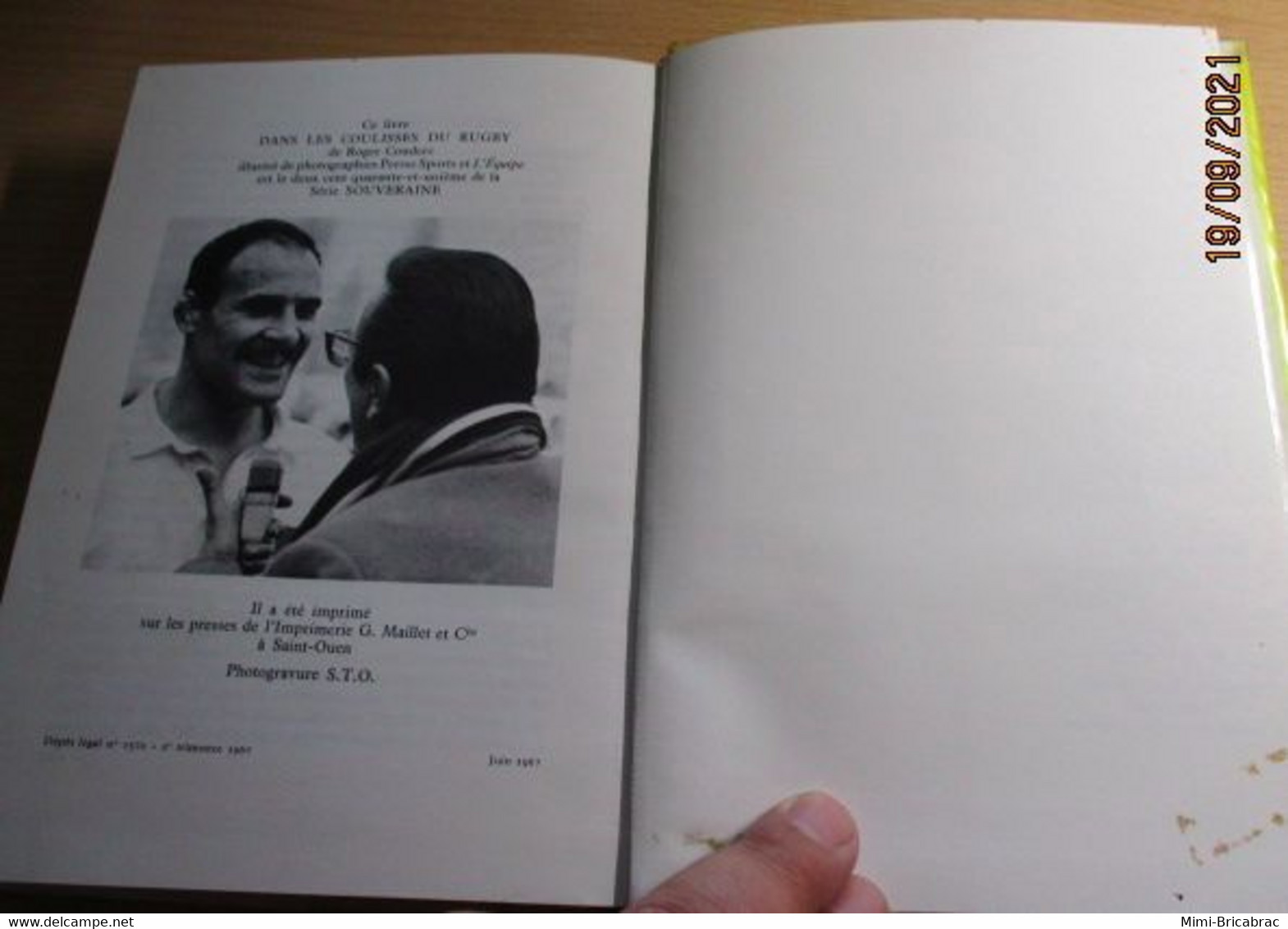 Edition Originale 1967 BIBLIOTHEQUE ROUGE ET OR / TELE-SOUVERAINE ORTF ROGER COUDERC DANS LES COULISSES DU RUGBY