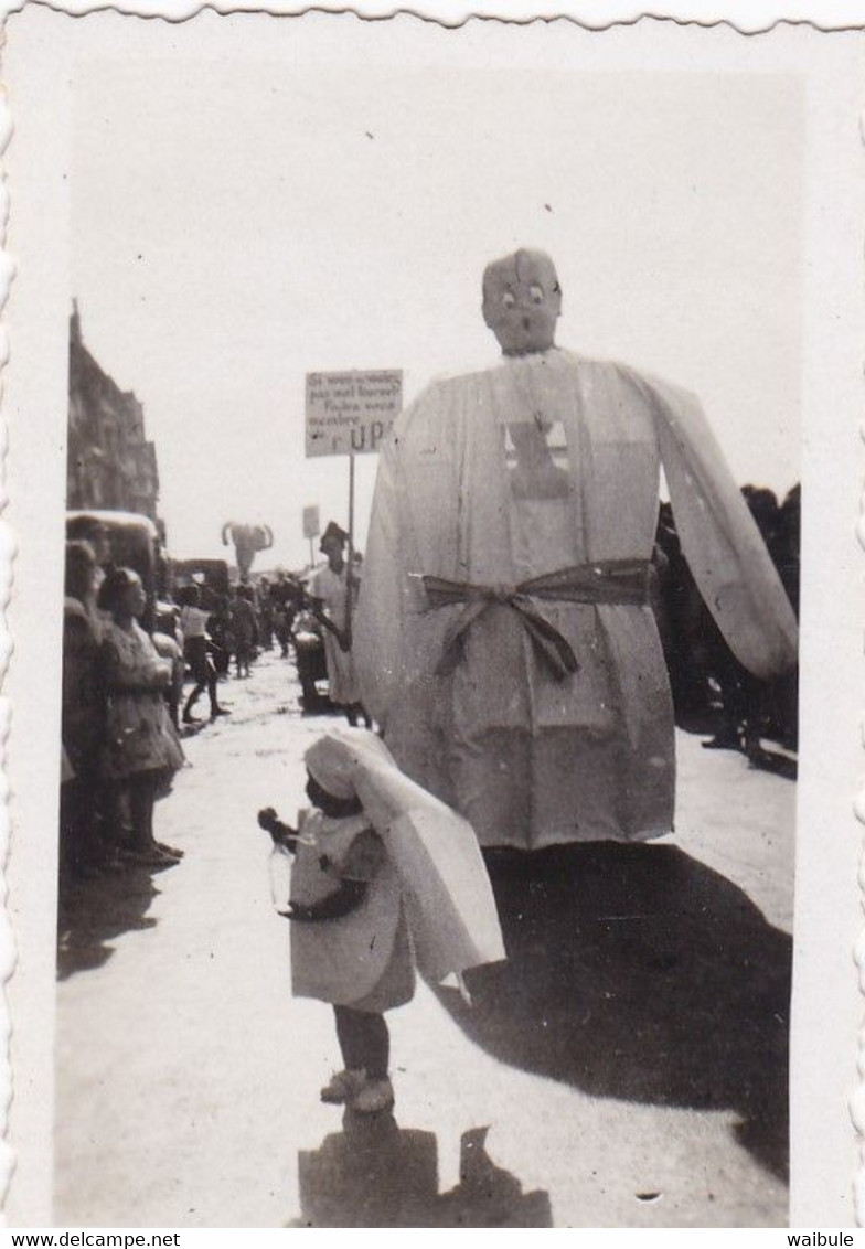 Duinbergen Corso Fleuri 1933 "le Bébé Et L'infirmière Géant Du Village" Photo 5 X 7 - Altri & Non Classificati