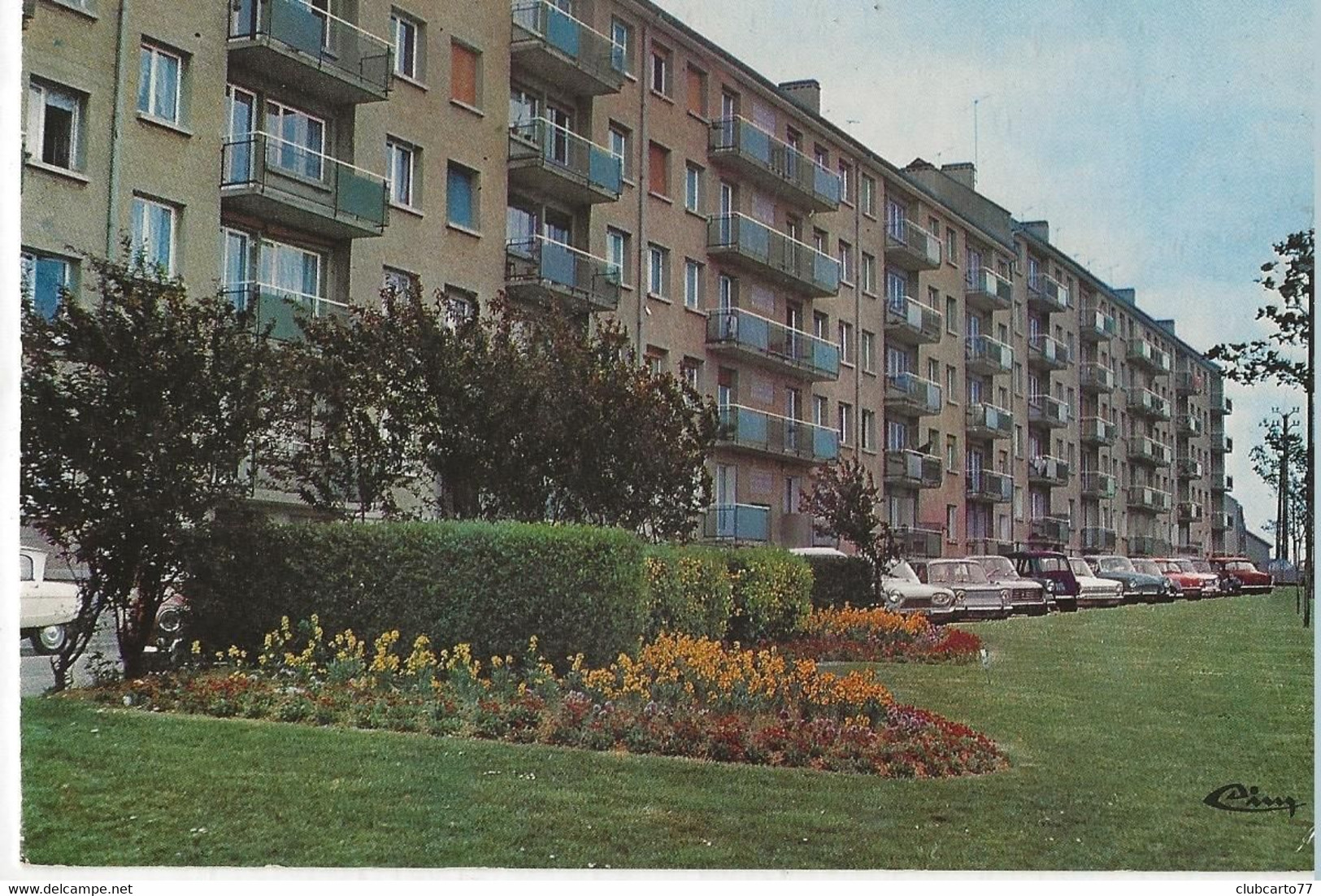 Le Trait (76) : Le Nouvel Immeuble Du Nouveau Quartier En 1987 GF - Le Trait