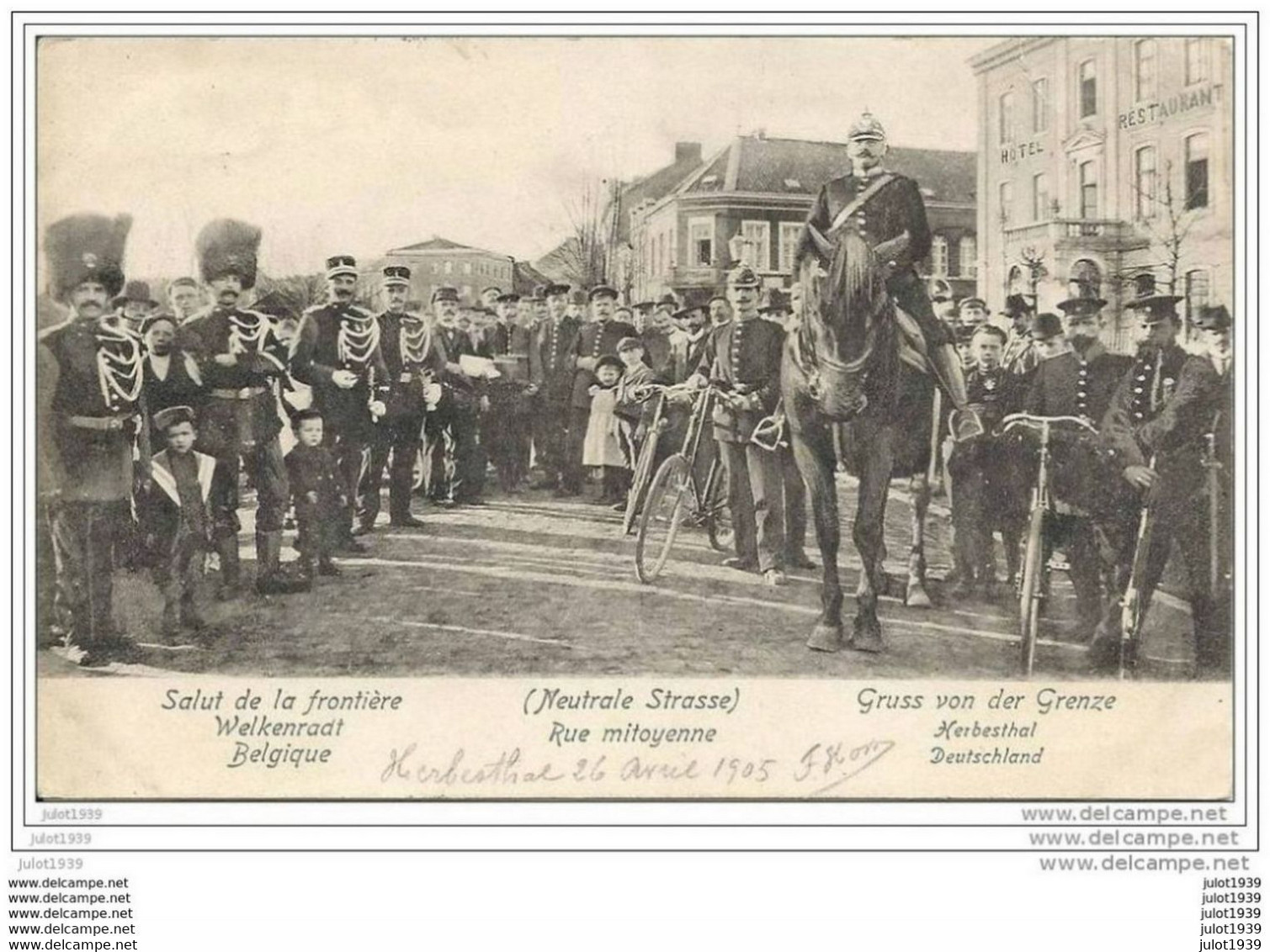 AACHEN ..-- WELKENRAEDT ..-- FRONTIERE . GENDARMES . Rue Mitoyenne . 1905 Vers PARIS ( Mme Vve HORR ) . Voir Verso . - Aken